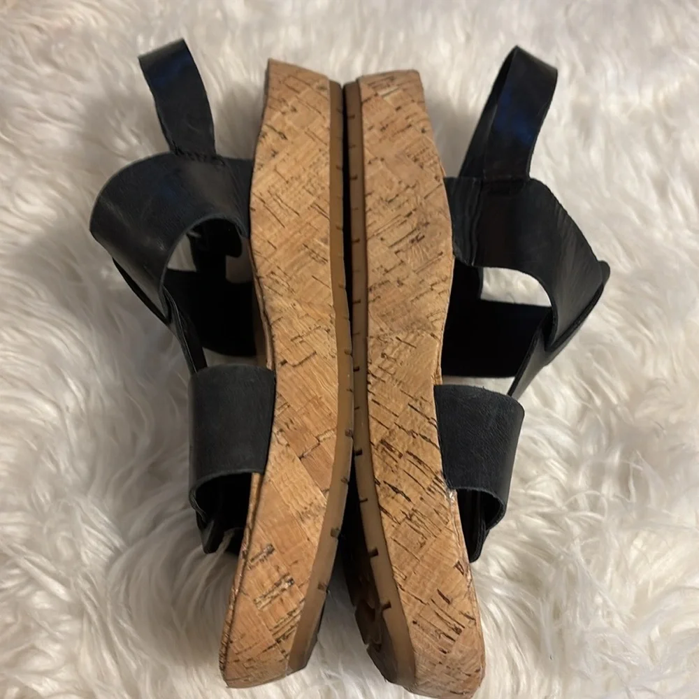 Korks Kork Ease Black Leather Sandals Sz 10